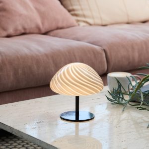 Tafellamp MINI MUSH Zwart sfeerimpressie - OANN