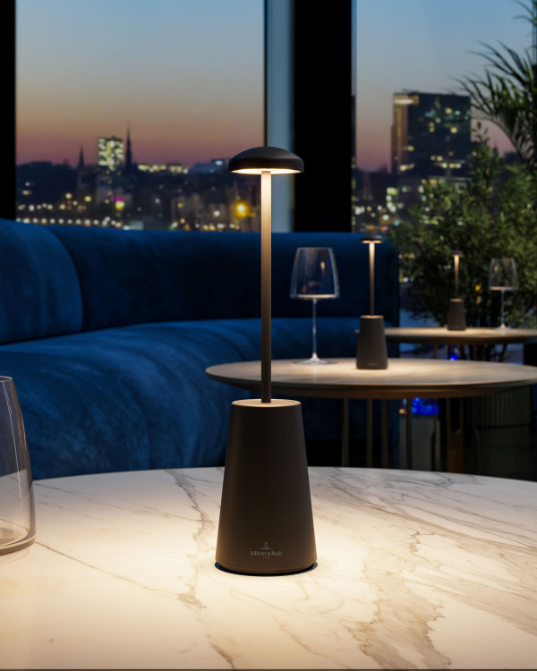 SIENA – Olijfgroene, oplaadbare tafellamp van Villeroy & Boch – afbeelding 2