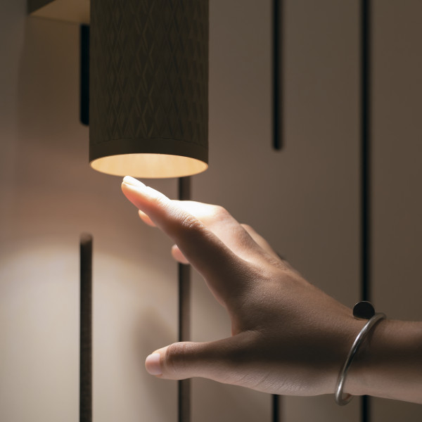 Wandlamp Focus Design zwart detail van Maytoni - OANN